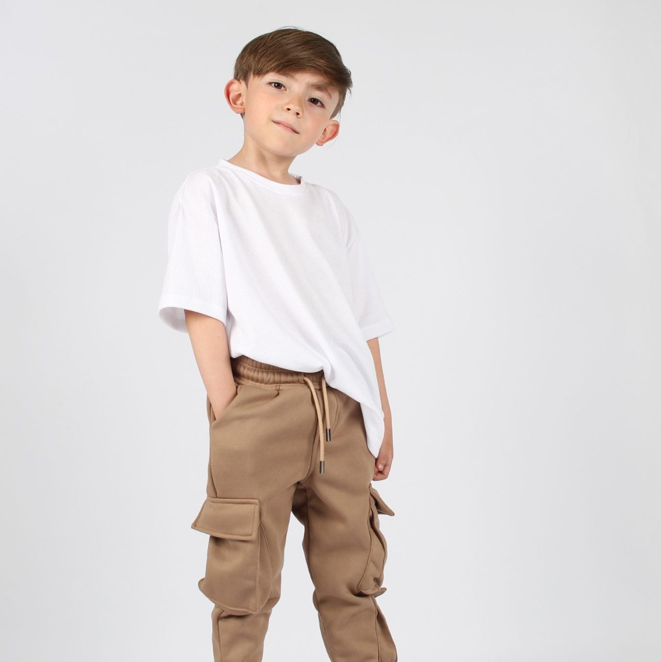 JOGGER CARGO ANCHO NIÑO