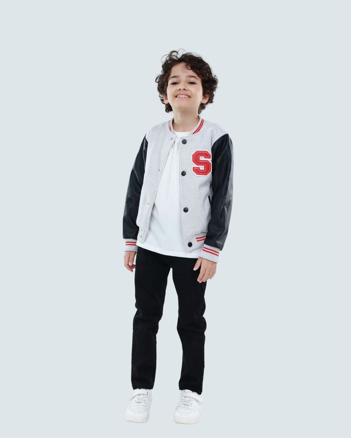 BEISBOLERA GRIS MANGA NEGRA